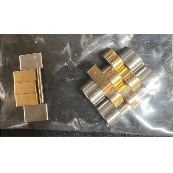 Men’s Rolex Oyster Watch with 10 Diamonds & White Face, Date, 18K Gold + Steel - Picture 16 of 16